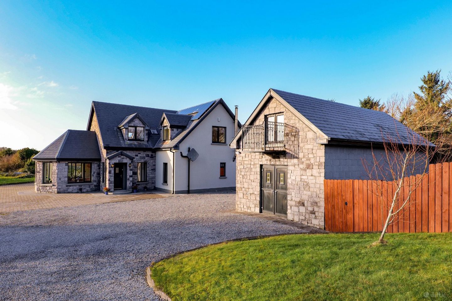 Both Chuanna Thiar, Spiddal, Co Galway, H91TN8Y — photo 1