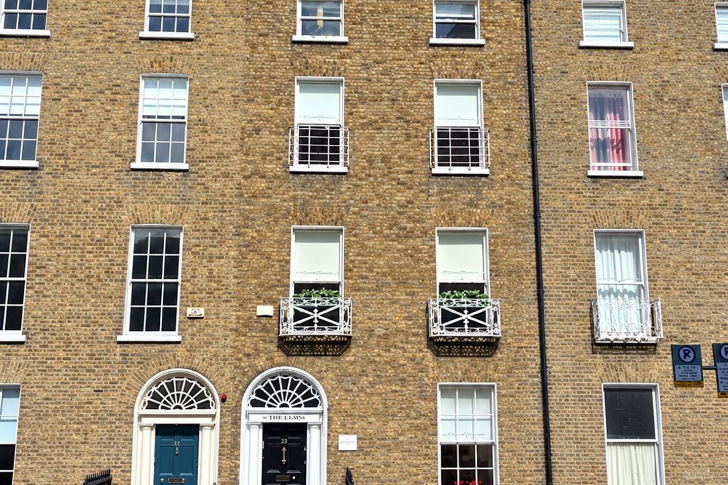 10 Hatch Street Lower, Dublin 2 — photo 1