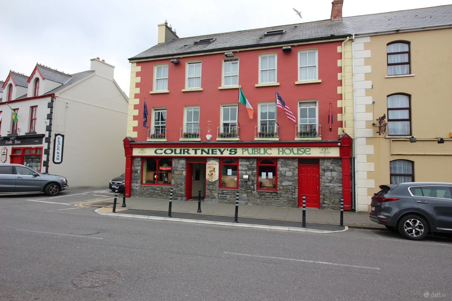 Courtneys Bar & Guest House, Main Street, Ballybunion, Co. Kerry, V31X054 — photo 1