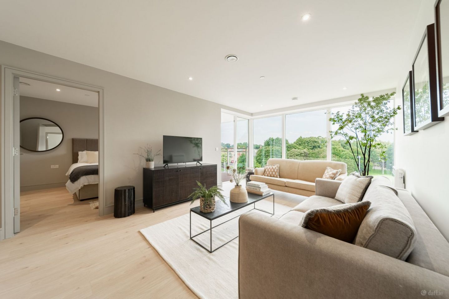 2 Bedroom  Apartment, Shore Club, Beach Road, Dublin 4 — photo 1