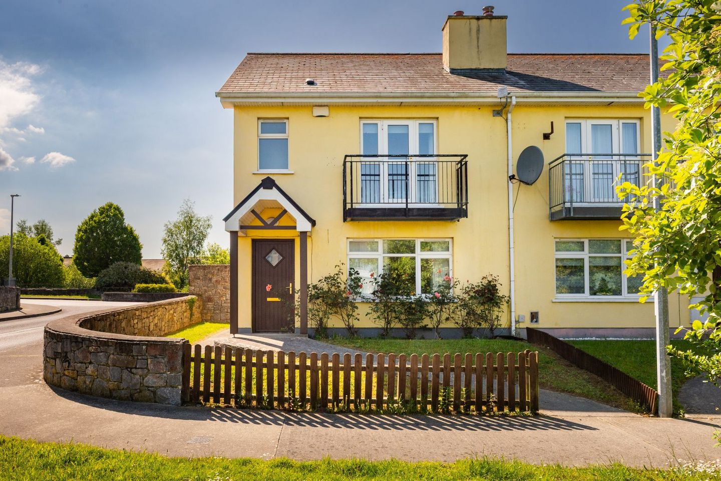 16 River Village, Monksland, Athlone, Co. Roscommon, N37X9T3 — photo 1