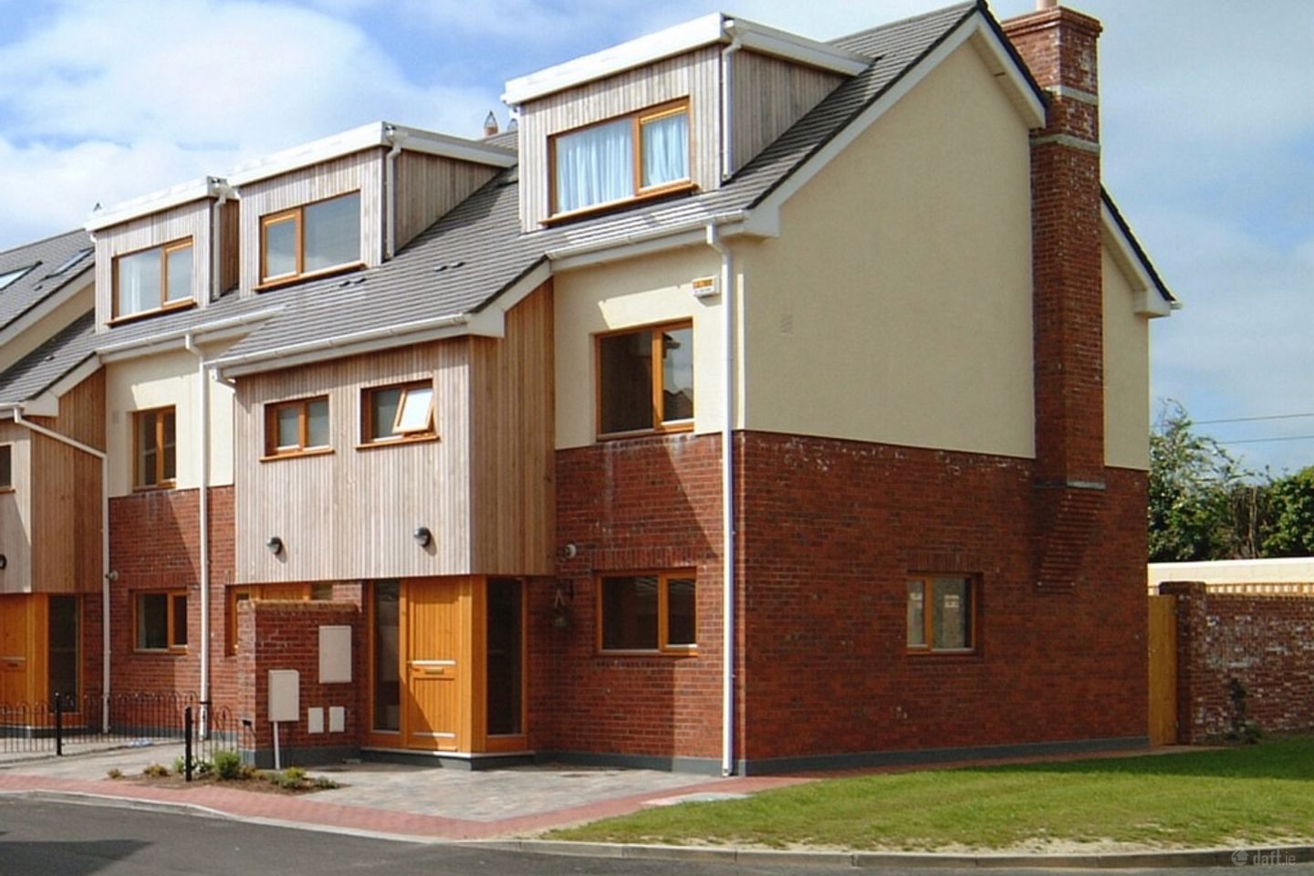10 Frankfort Court, Dundrum, Windy Arbour, Dublin 14 — photo 1