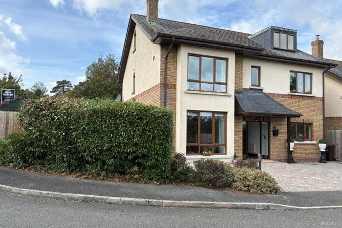 15 Rocky Valley Crescent, Kilmacanogue, Co. Wicklow, A98 PK49 — photo 1