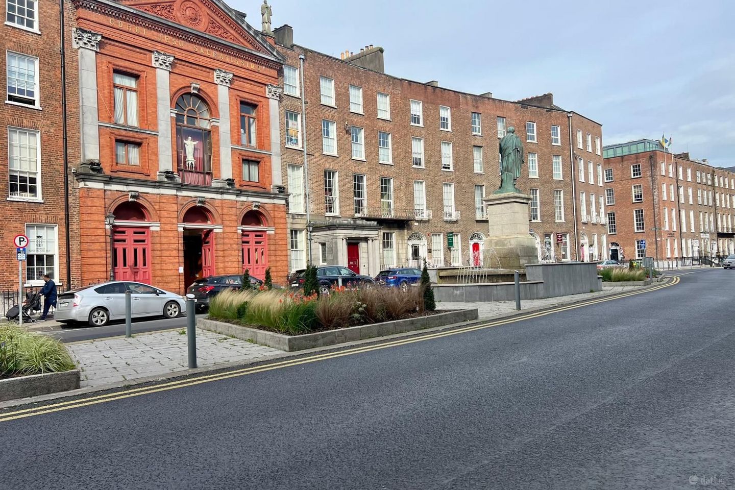 First Floor, 6 The Crescent, Limerick, Limerick City Centre, Co. Limerick — photo 1