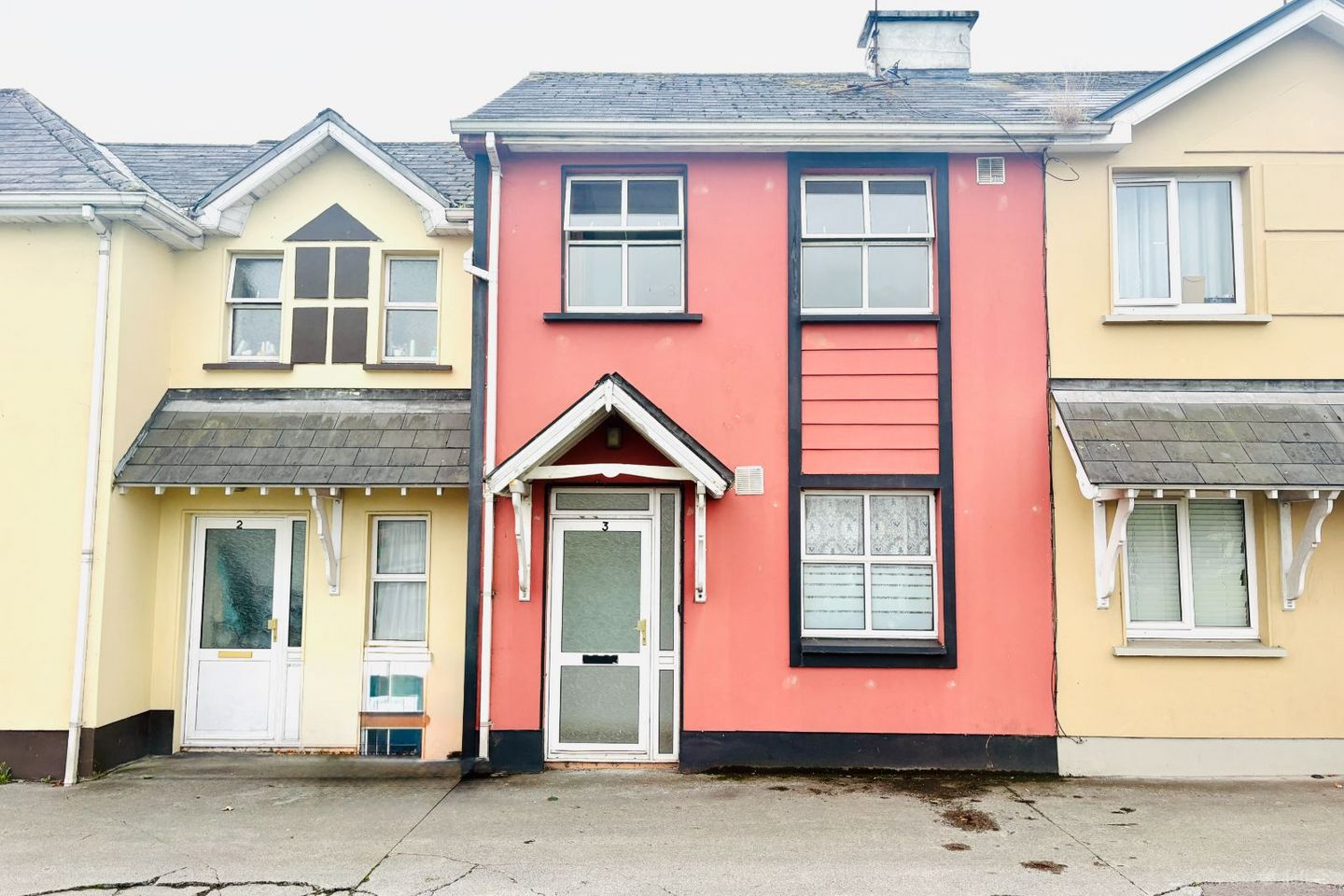 Saint Martins, 3 Low Field Apartments, Tralee, Co. Kerry, V92EY0F — photo 1