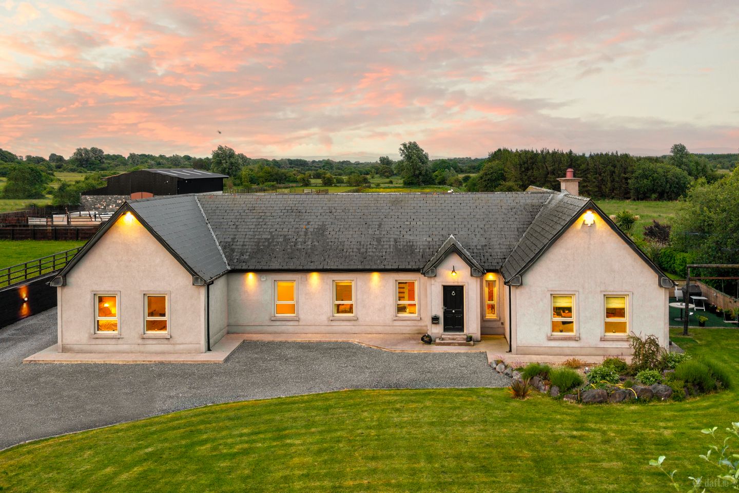 Tougher Road, Robertstown, Co. Kildare, W91T9C1 — photo 1