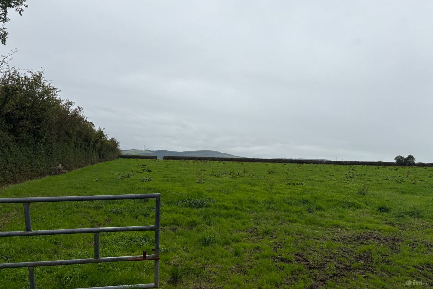O.5 acre level sites for sale