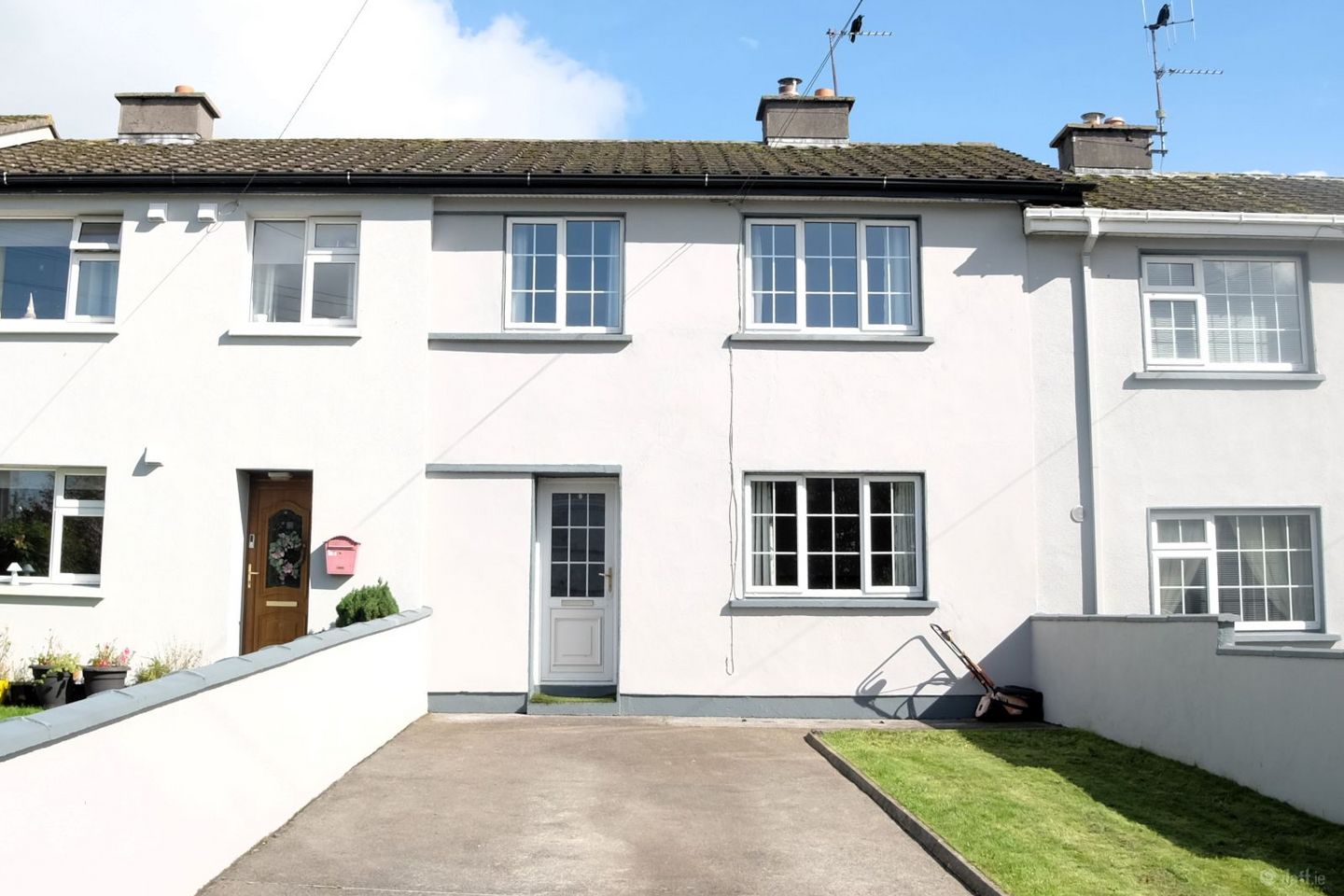 42 Fahy Gardens, Loughrea, Co. Galway, H62PH42 — photo 1