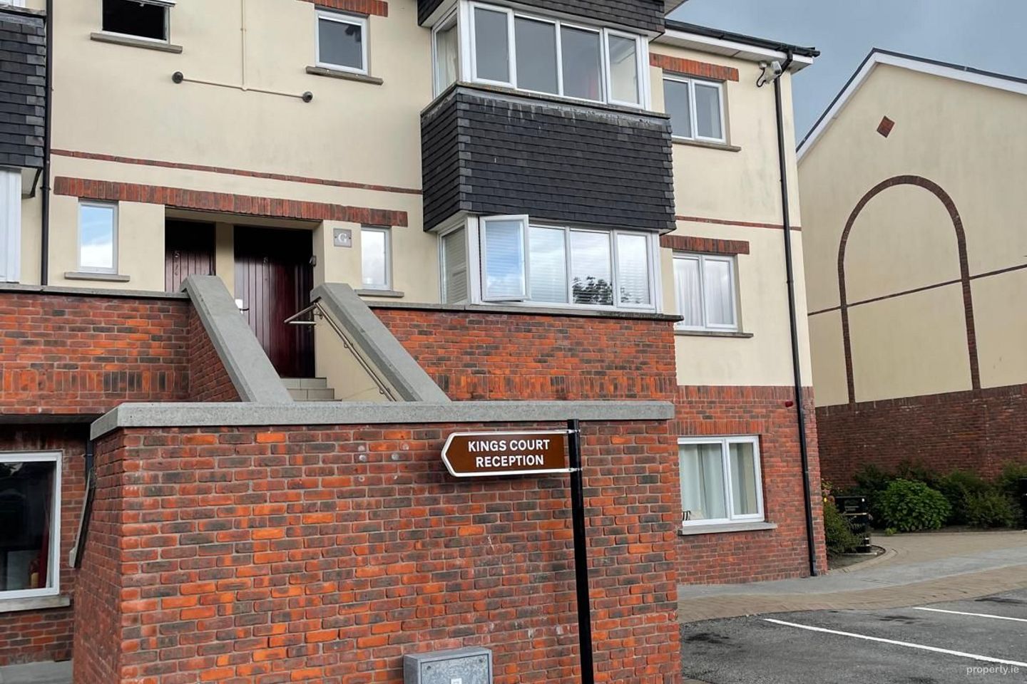 4 Block G, Kings Court, Manor West, Tralee, Co. Kerry, V92VC53 — photo 1
