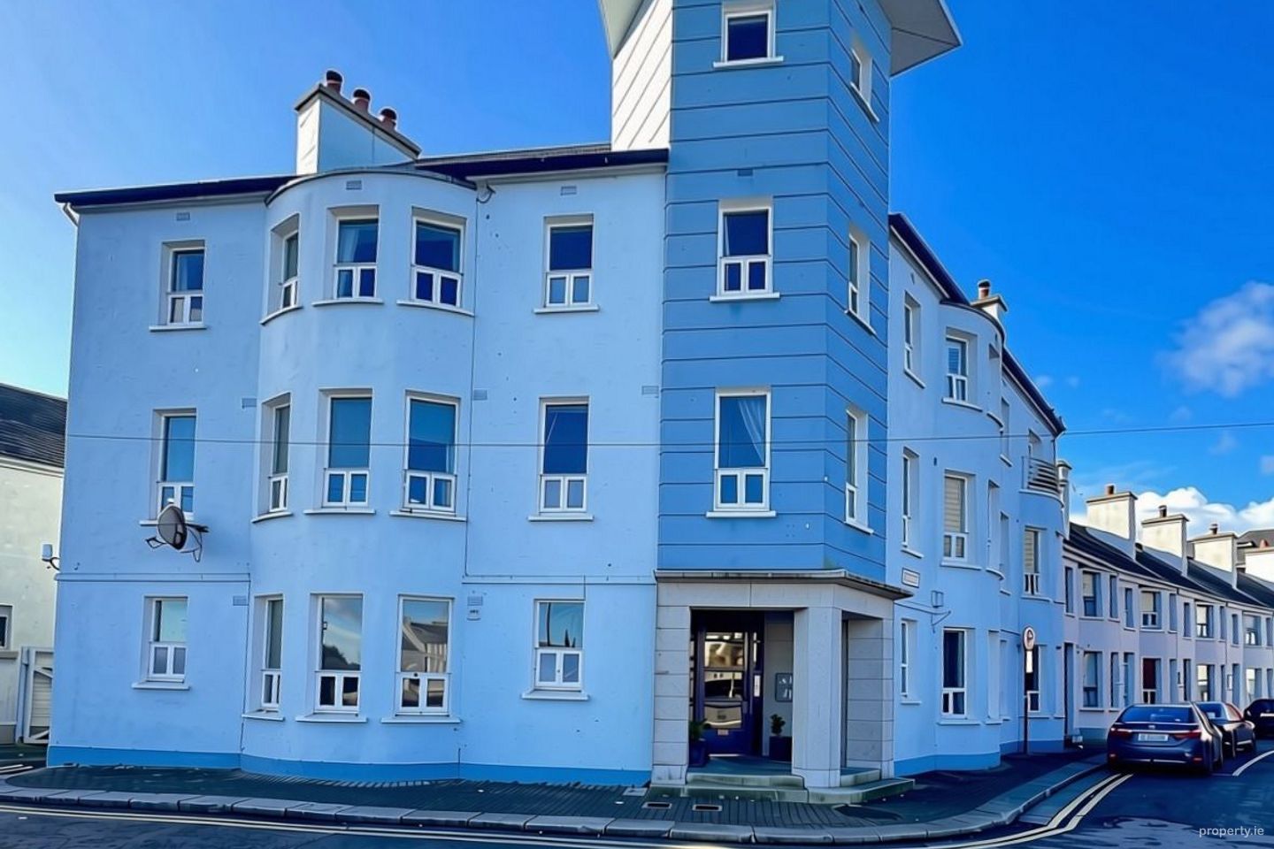 Apartment E, Saint Peter'S Port Apartments, Saint Peter'S Port, Athlone, Co. Westmeath, N37FR53 — photo 1