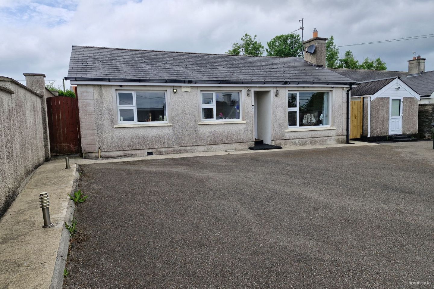 The Bungalow, Fair Green, Hacketstown, Co. Carlow, R93KW31 — photo 1