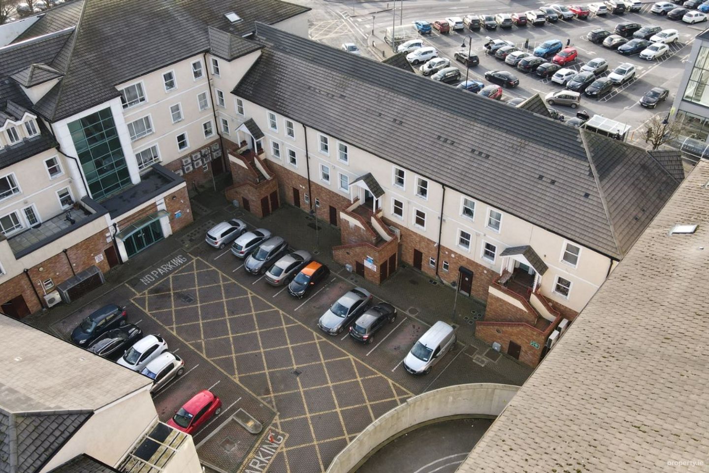 Apartment 9, Irishtown Central, Athlone, Co. Westmeath, N37X447 — photo 1