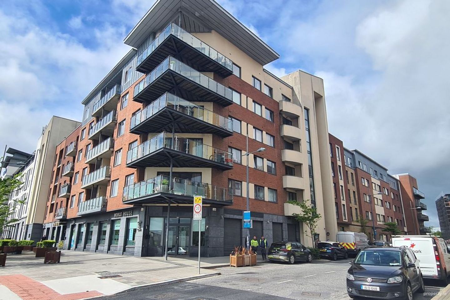 Burnell Square, Mayne River Way, Malahide Road, Dublin 13, Dublin 17 — photo 1