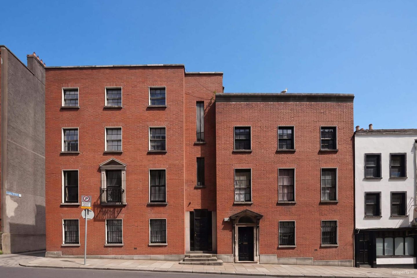 Apartment 2, 2 Henrietta Street, Dublin 1 — photo 1