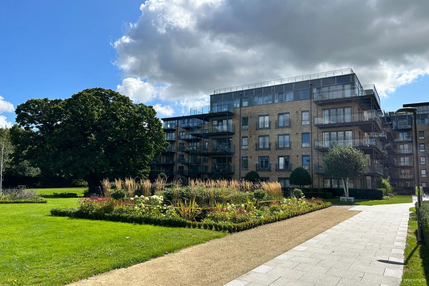 Bushy Park House, Terenure, Dublin 6w — photo 1