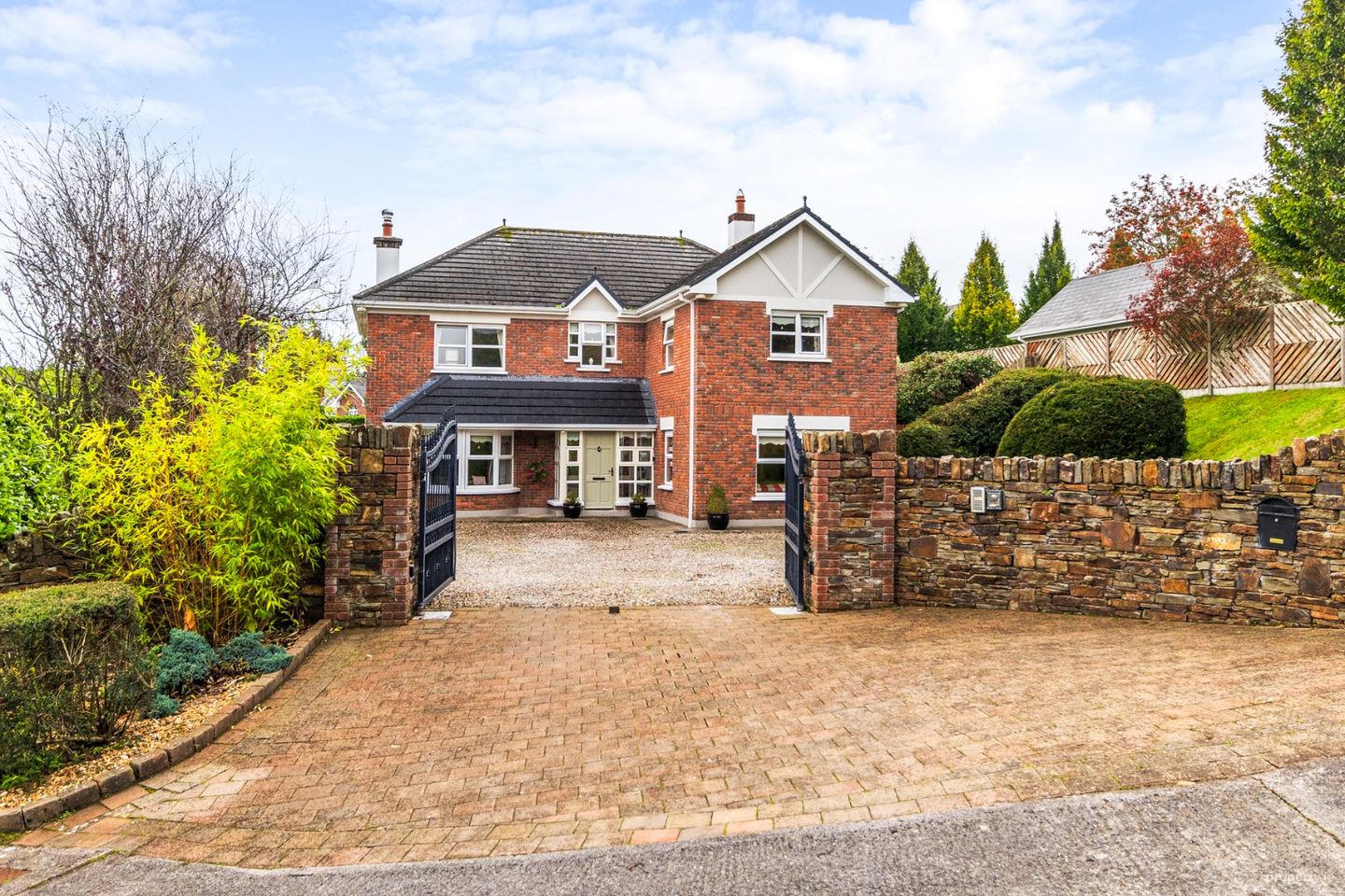 13 Glen Richmond, Sallybrook, Glanmire, Co. Cork — photo 1