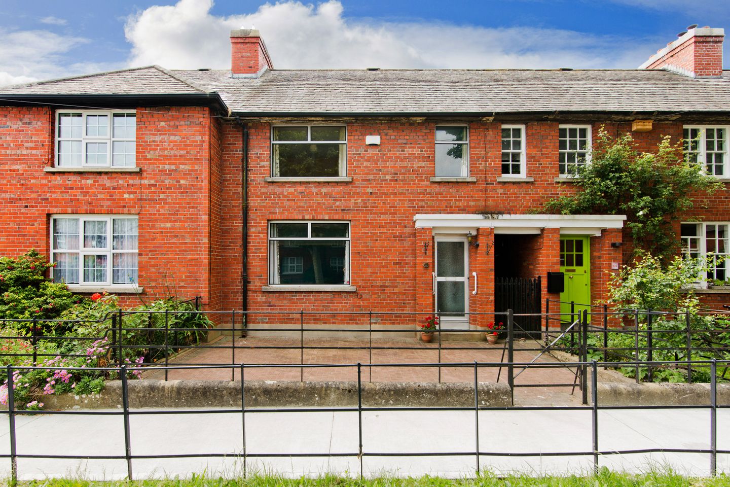 63 Iveagh Gardens, Crumlin, Dublin 12, D12 Y951 — photo 1