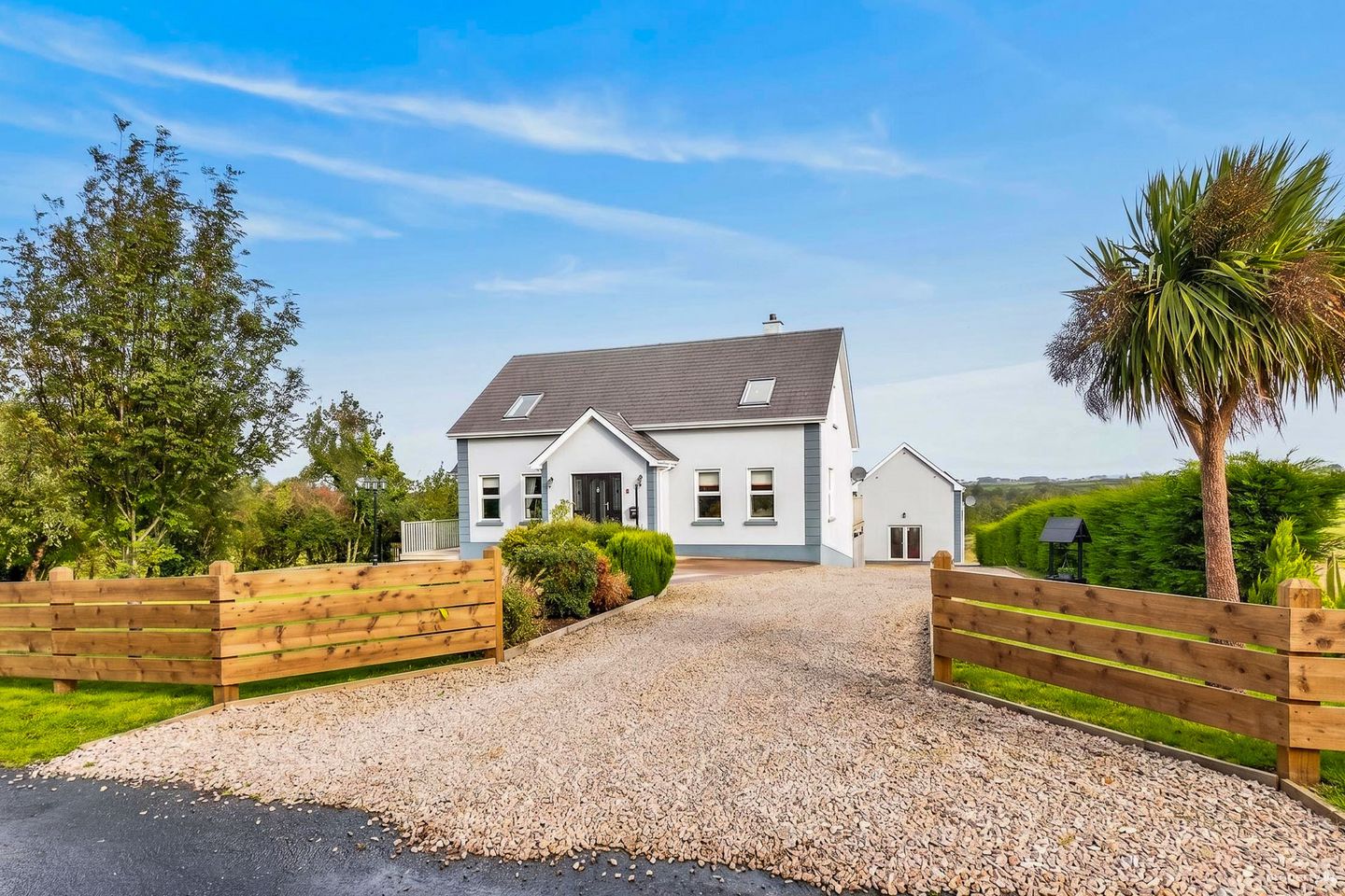 Hill View House, Ardfarna, Bundoran, Co. Donegal, F94HY96 — photo 1