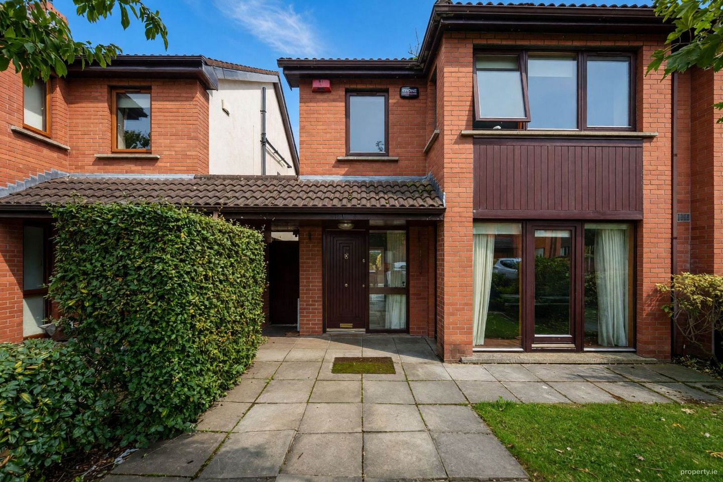 8 Belfield Close, Clonskeagh, Dublin 14, D14R6A2 — photo 1
