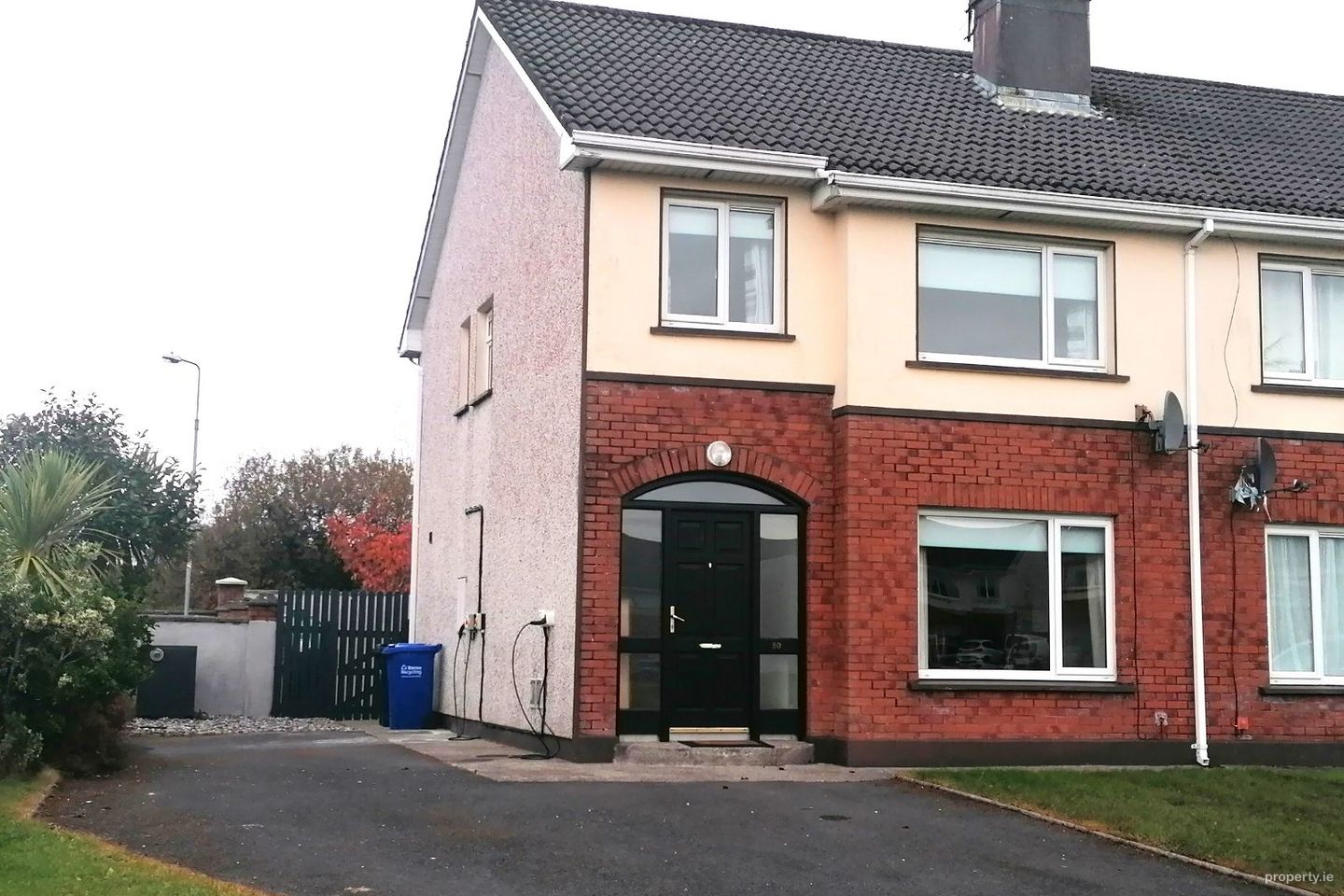50 Rockvale, Rathbawn, Castlebar, Co. Mayo — photo 1