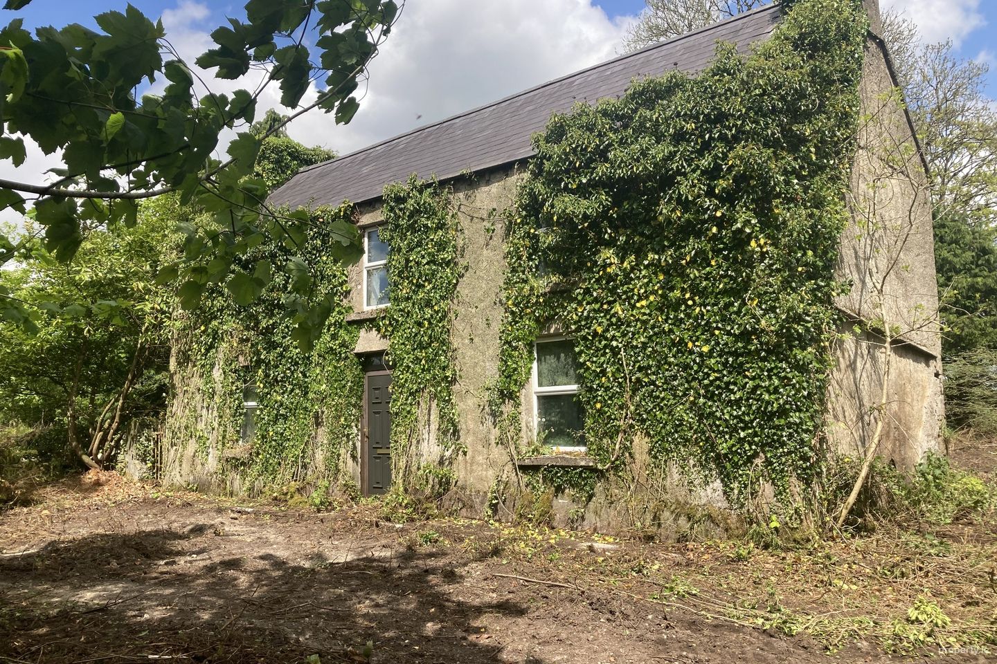 Ballinlough, Ballinlough, Co. Roscommon — photo 1