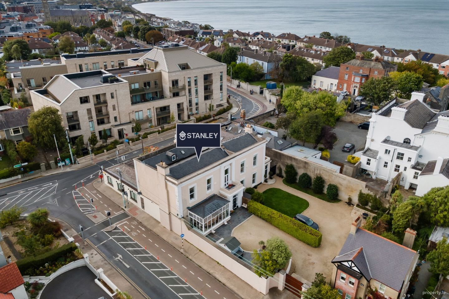 1 Seapoint Manor, 4 Seapoint Avenue, Blackrock, Co. Dublin, A94C3H5 — photo 1