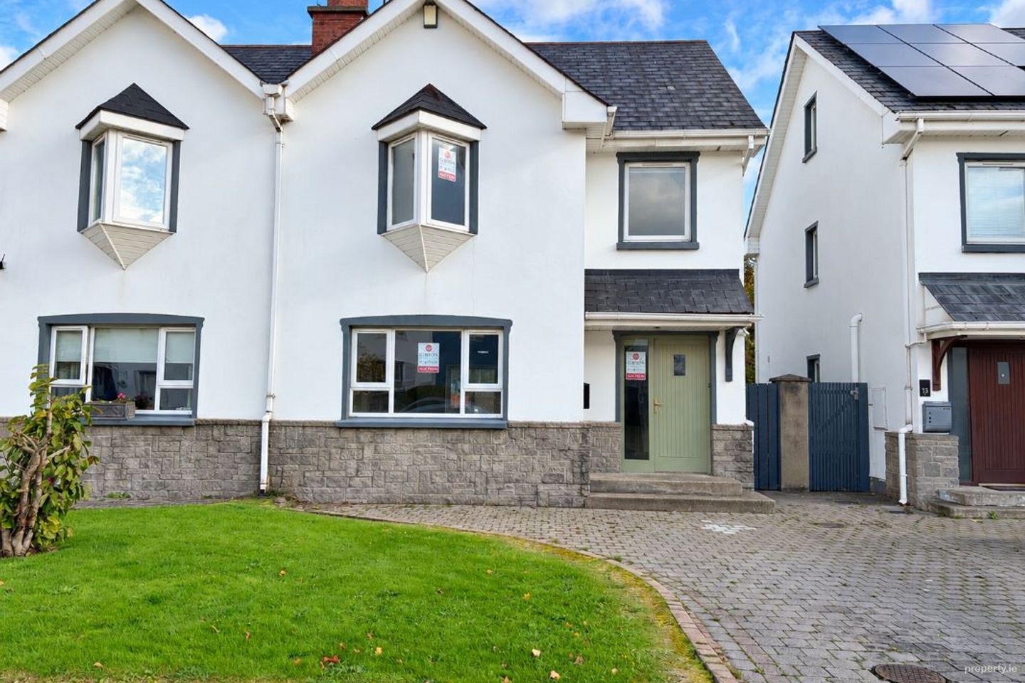 12 Village Green, Dundalk, Co. Louth, A91R2RP — photo 1