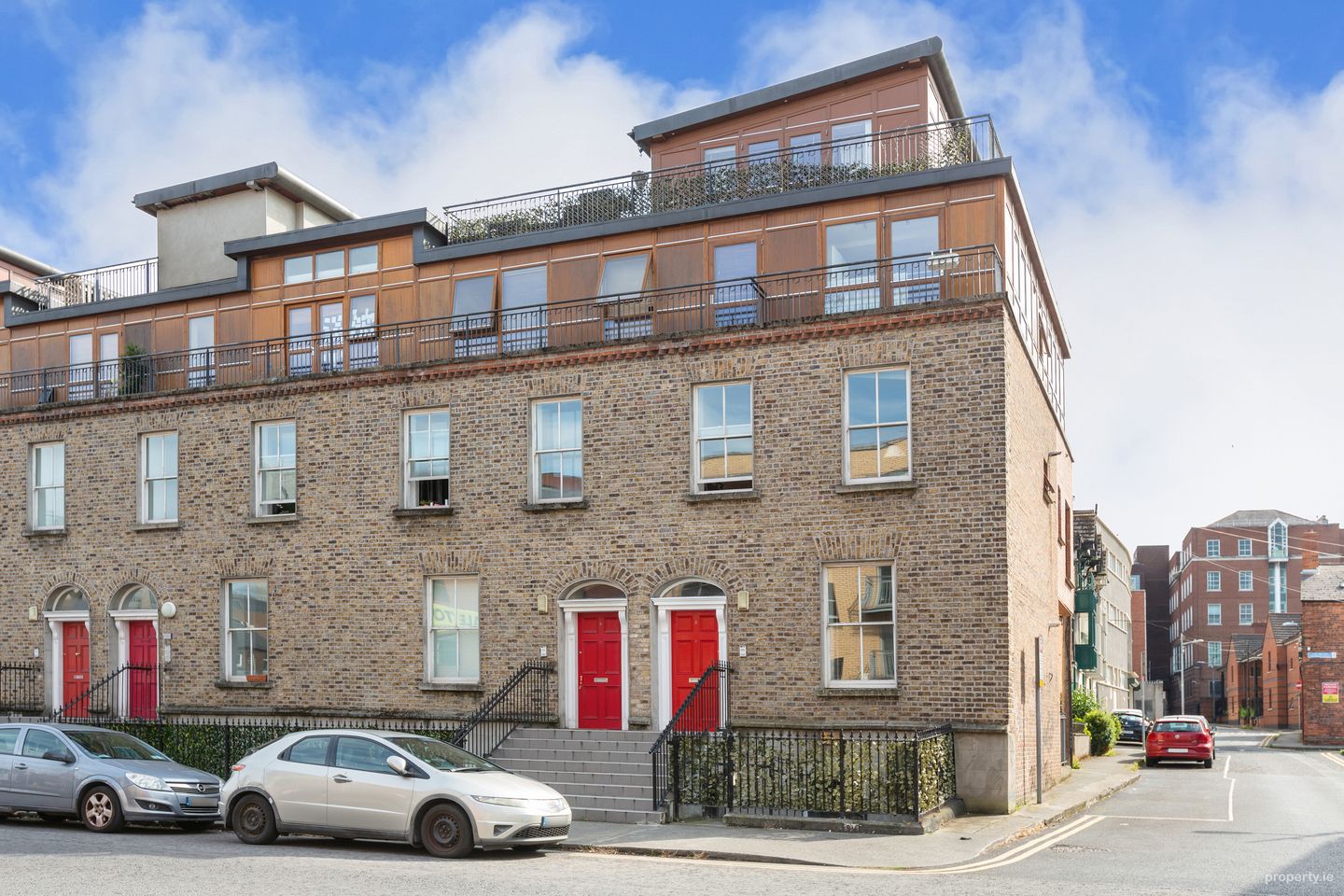 5 Hogan Square, Hogan Place, Dublin 2 — photo 1