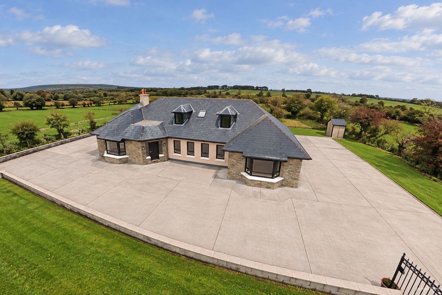 Bweeng East, Co. Cork, P51E8K1 — photo 1