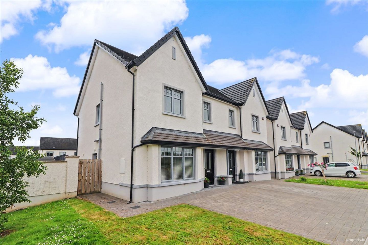 Mungret Gate, Limerick, Dooradoyle, Co. Limerick — photo 1