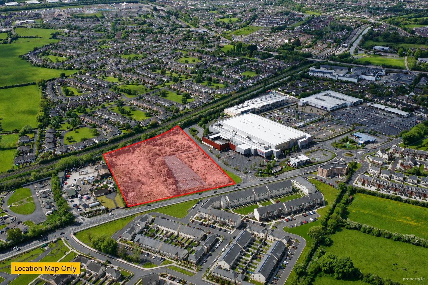 High Profile Development Site c. 5.5 Acres, Dublin Road, Maynooth, Co. Kildare — photo 1