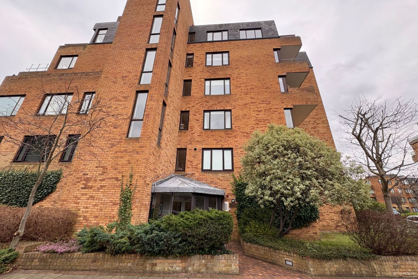 Apartment 18 , Merrion Village, Merrion Road, Dublin 4 , Ballsbridge, Dublin 4 — photo 1