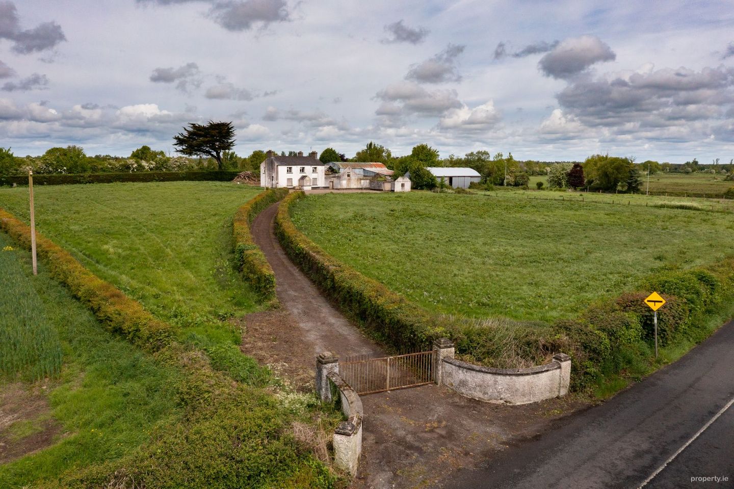 Graigue House, Mountmellick, Co. Laois — photo 1