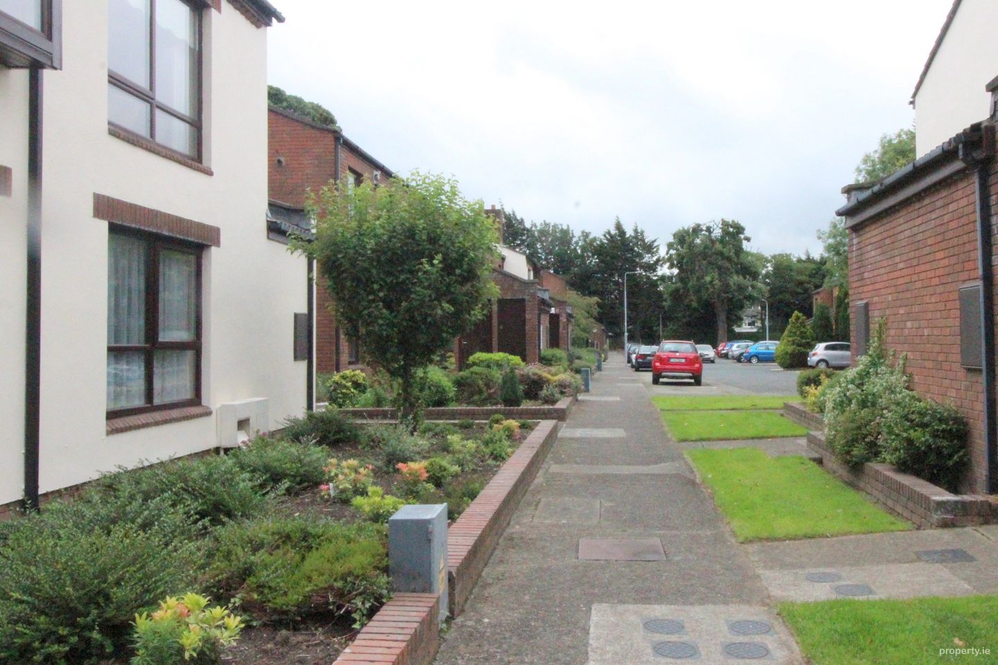 53 Cremorne, Greenmount, Terenure, Dublin 6 — photo 1