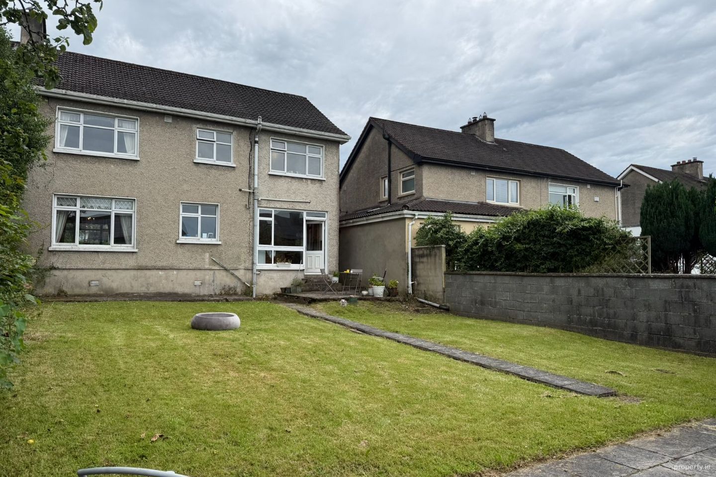 8 Oakland Drive, Greystones, Ennis Road, Co. Limerick, V94TFE4 — photo 1