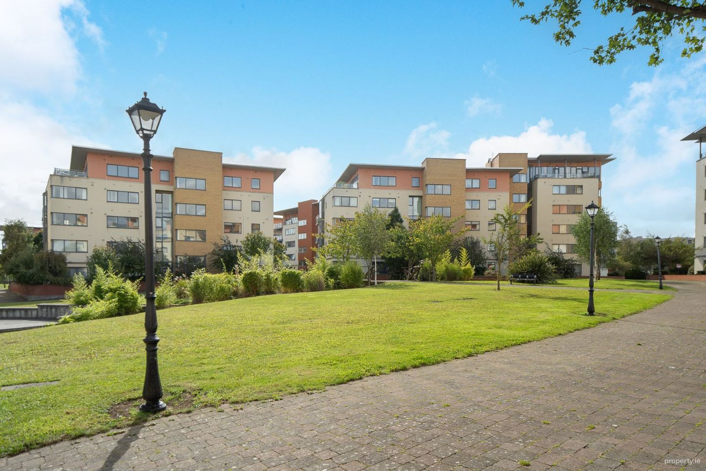 Apartment 8, The Oval, Cherrywood, Dublin 18 — photo 1
