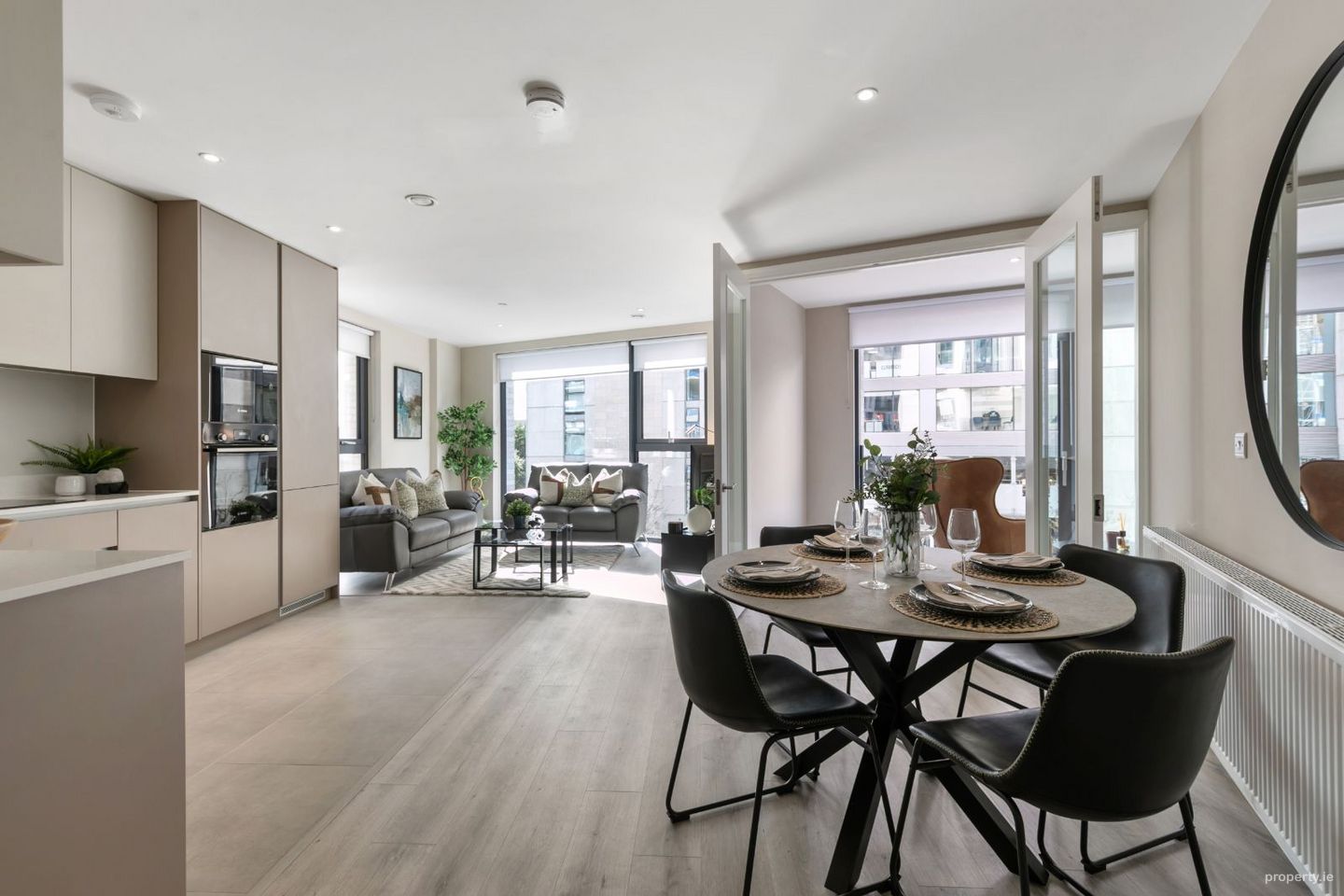 3 Bedroom Apartment, Carmanhall Place, Sandyford, Dublin 18 — photo 1