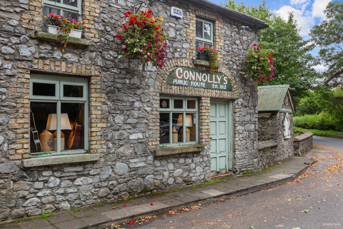 Connolly's Pub, Newtownmoneenluggagh, Donadea, Co. Kildare, W91TR94 — photo 1
