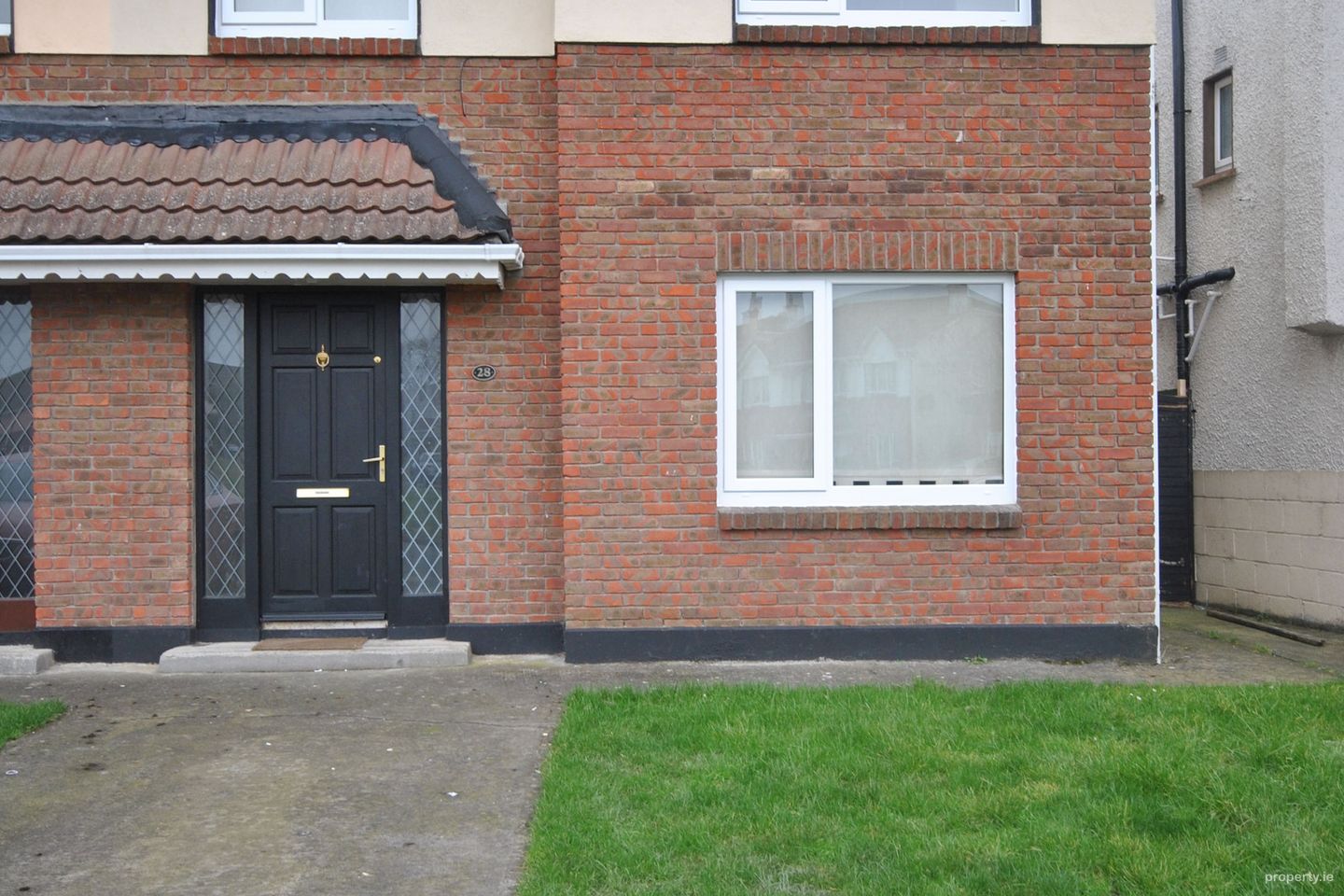 28 Foxborough Downes, Lucan, Co. Dublin — photo 1