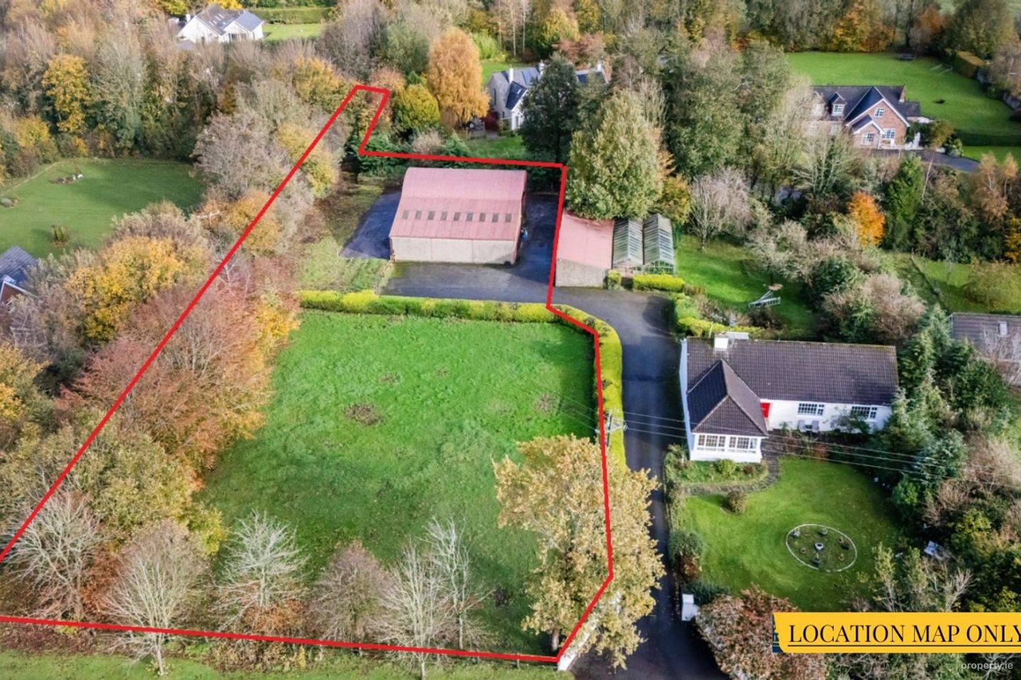 Farmyard on c. 0.8 Acre, Eadestown Village, Naas, Co. Kildare — photo 1