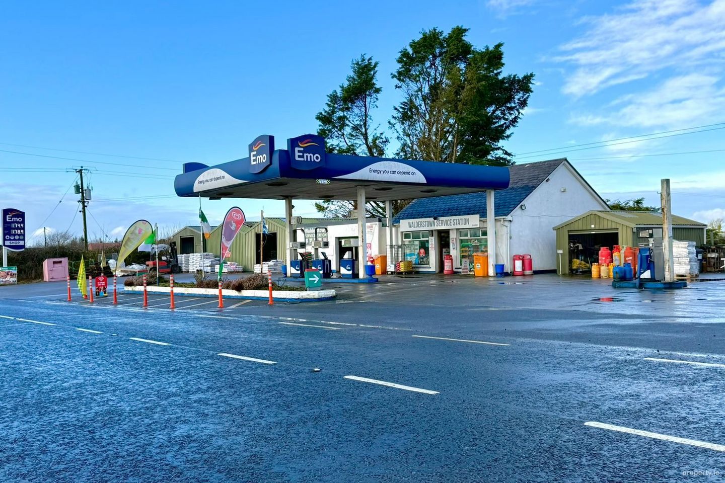 Walderstown Service Station, Walderstown, The Pigeons, Co. Westmeath, N37Y0Y2 — photo 1