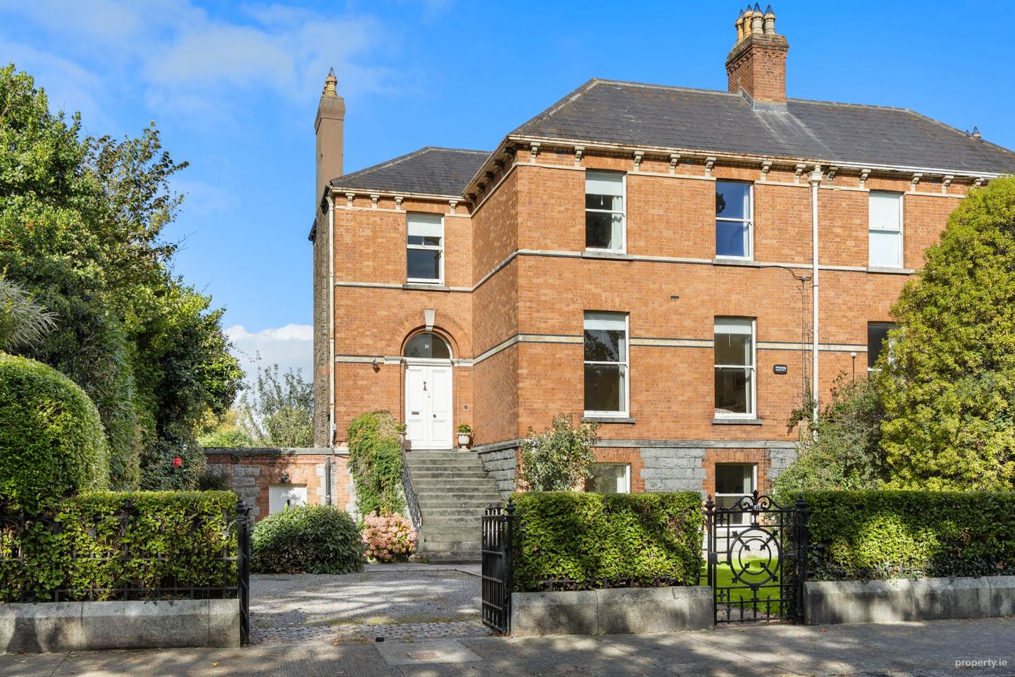 21 Palmerston Park, Rathmines, Dublin 6, D06EA34 — photo 1