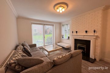 Apartment 11 , Mountbrook, Stillorgan Road, Booterstown, Co. Dublin — photo 2