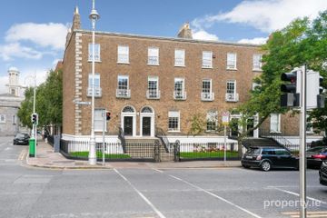 Apartment A, 19 Warrington Place, Dublin 2, D02K278