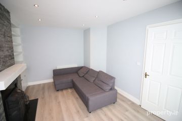 39 Belmont Avenue, Garryduff, Rochestown, Co. Cork — photo 3