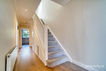 16 Sharavogue, Glenageary, Co. Dublin, A96P7X0 — photo 2