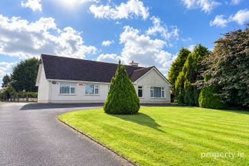 Wingfield House, Drum, Knock, Claremorris, Co. Mayo, F12YE94 — photo 2
