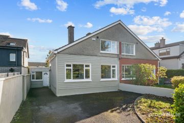 71 Woodley Park, Dublin 14, Kilmacud, Dublin 14, D14Y177