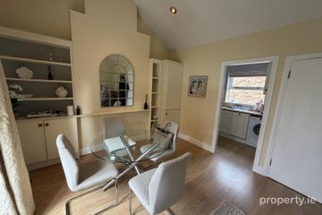18 Haddington Square, Beggar's Bush, Ballsbridge, Dublin 4 — photo 2