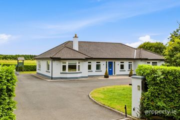 Clonmoyle Tullylost, Rathangan, Kildare, Co. Kildare, R51VX07